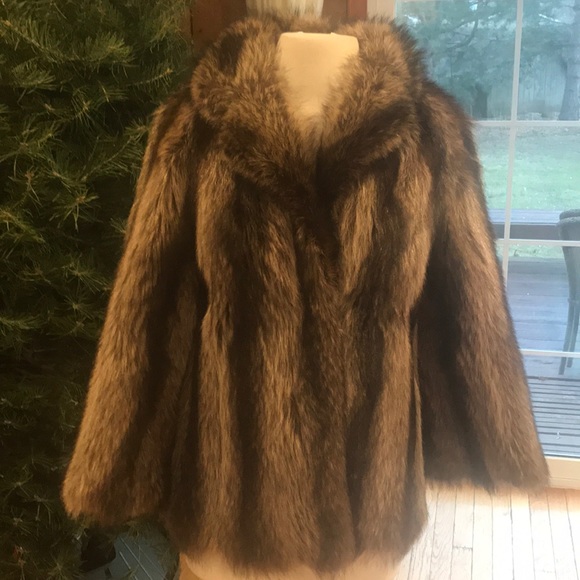 evans furs Jackets & Blazers - FABULOUS PRE LOVED RACCOON FUR JACKET